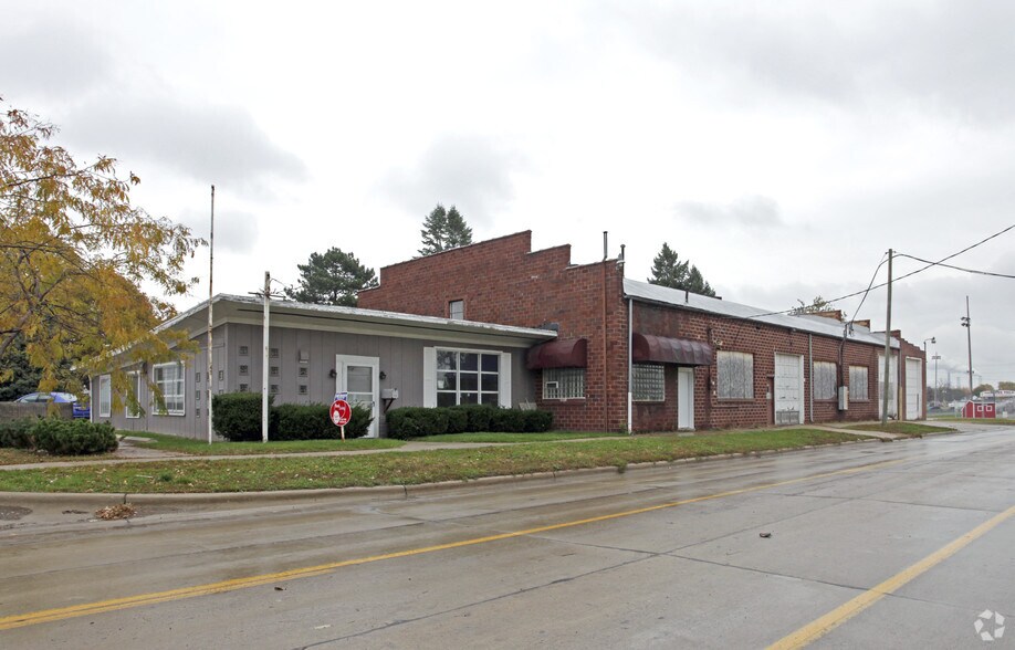 Primary Photo Of 111 Jones Ave, Monroe Warehouse For Lease