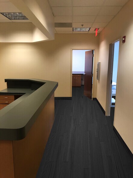 More Photos Of 4001 Prince William Pky, Woodbridge Medical For Lease