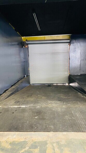 More Photos Of 11500-11510 E Whittier Blvd, Whittier Storefront For Lease