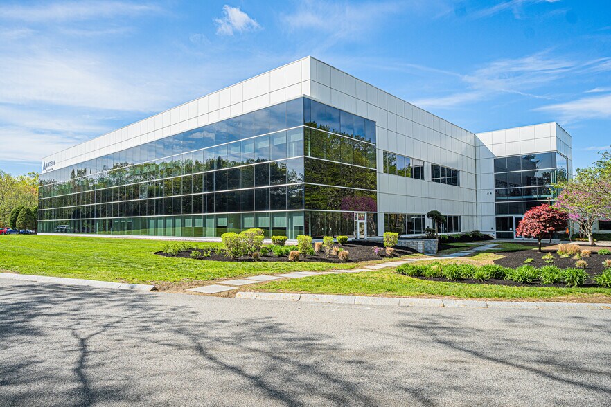 More Photos Of 10 Lyberty Way, Westford Research And Development For Lease