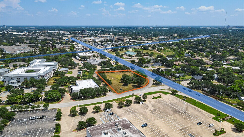More Photos Of 2100 29th st, Bryan Land For Lease
