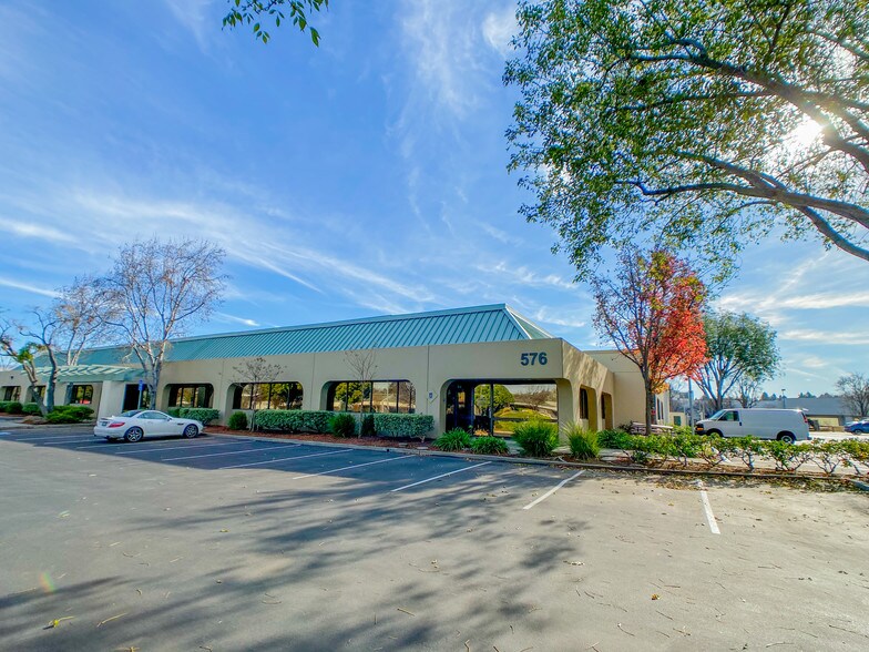 More Photos Of 550-576 Sycamore Dr, Milpitas Research And Development For Sale