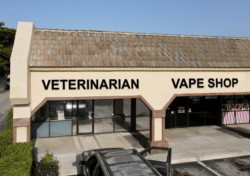 More Photos Of 11210-11300 Pines Blvd, Pembroke Pines Unknown For Lease