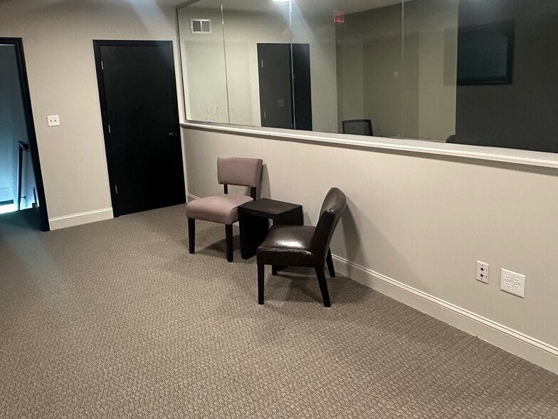 More Photos Of 184 North Ave E, Cranford Office For Lease