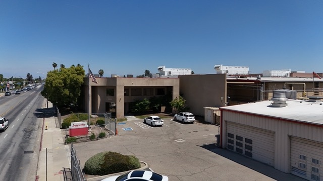 Primary Photo Of 1025 E Bardsley Ave, Tulare Warehouse For Sale