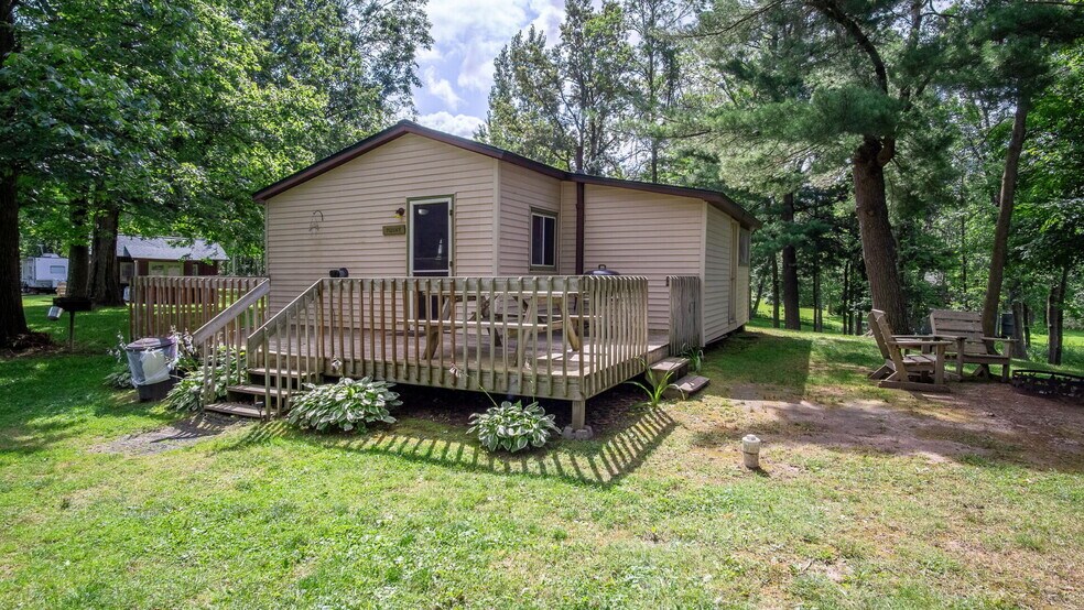 More Photos Of N1107 Roses Resort Rd, Weyerhaeuser Trailer Camper Park For Sale