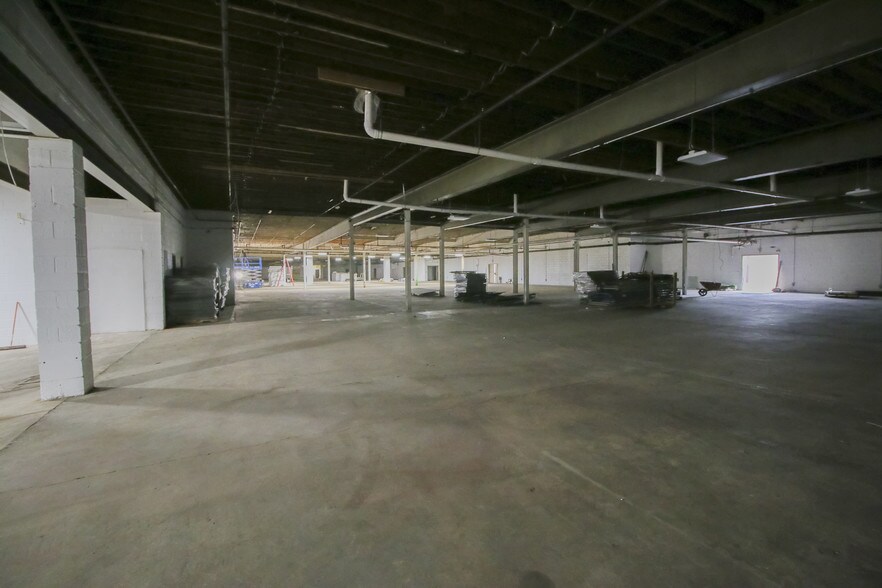 More Photos Of 1206 Route 130 N, Burlington Light Distribution For Lease