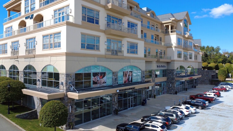 More Photos Of Sockanosset Cross Rd @ Rt. 2, Cranston Unknown For Lease