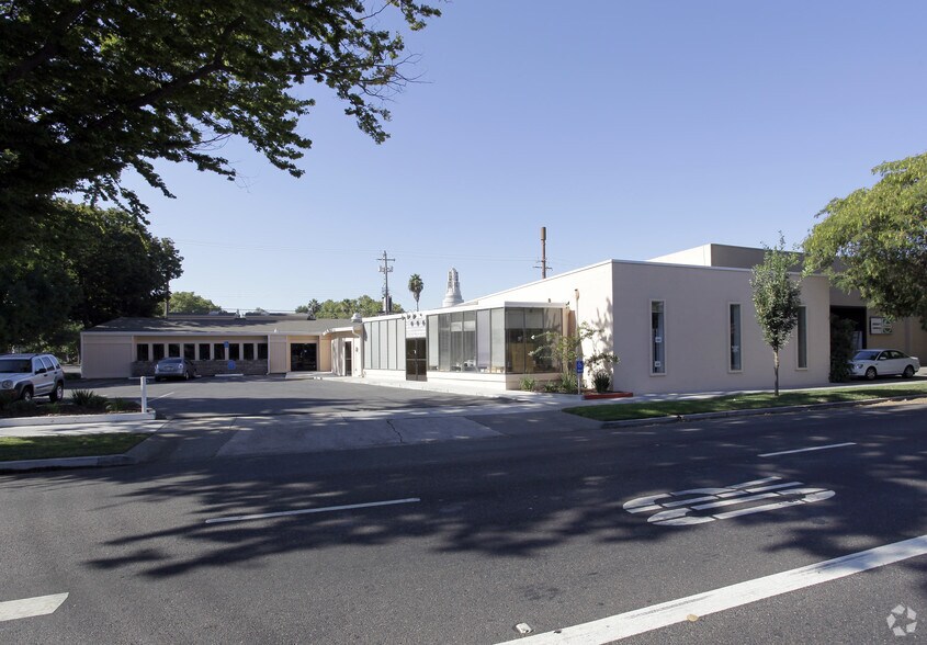 Primary Photo Of 2414 16th St, Sacramento Office For Sale
