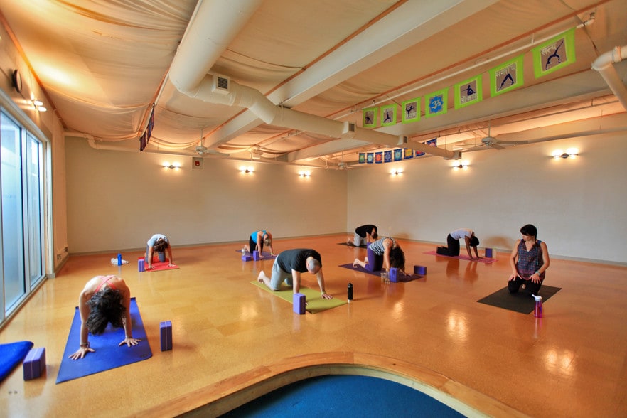 More Photos Of 431 W Ponce de Leon Ave, Decatur Storefront Retail Office For Lease