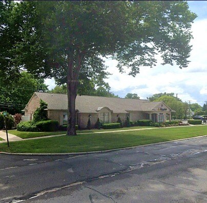 More Photos Of 29049 Joy Rd, Westland Bank For Sale