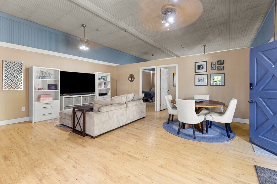 More Photos Of 14120 Sr 165 E, Buckley General Retail For Sale