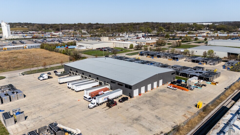 More Photos Of 753 South 66th Ter, Kansas City Warehouse For Sale
