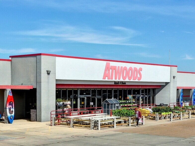 More Photos Of 1308 Main St, Crossett Unknown For Lease