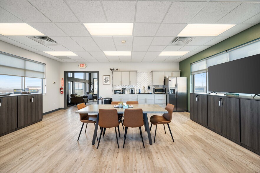 More Photos Of 2576 Yakima Valley Hwy, Sunnyside Office Residential For Lease