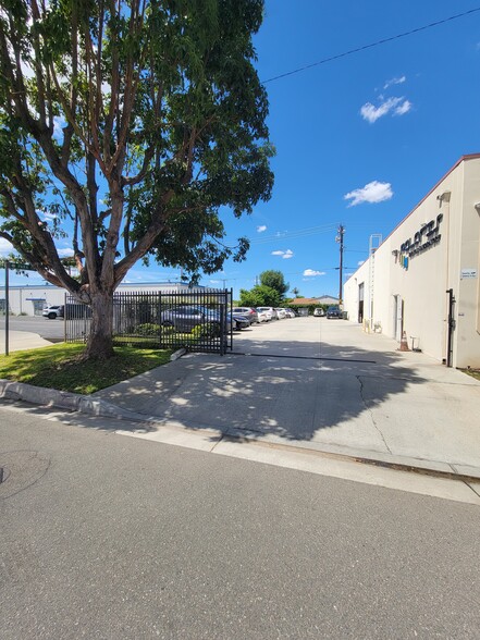 More Photos Of 16737 Parkside Ave, Cerritos Manufacturing For Sale