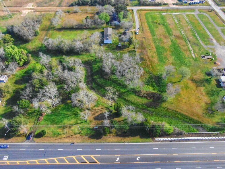 More Photos Of 1610 Highway 3, Dickinson Land For Sale