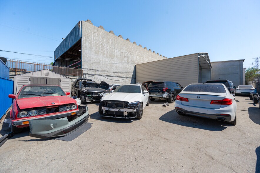 More Photos Of , North Hollywood Unknown For Sale