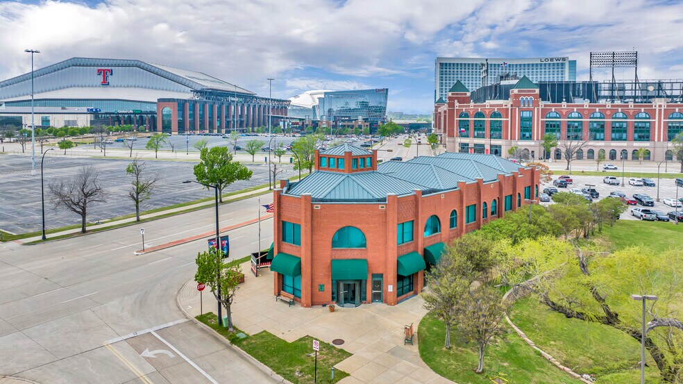 More Photos Of 1905 E Randol Mill Rd, Arlington Office Residential For Lease