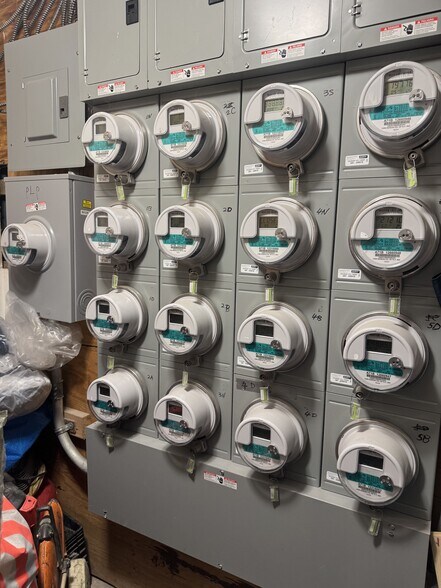 More Photos Of 280 Manhattan Ave, New York Apartments For Sale