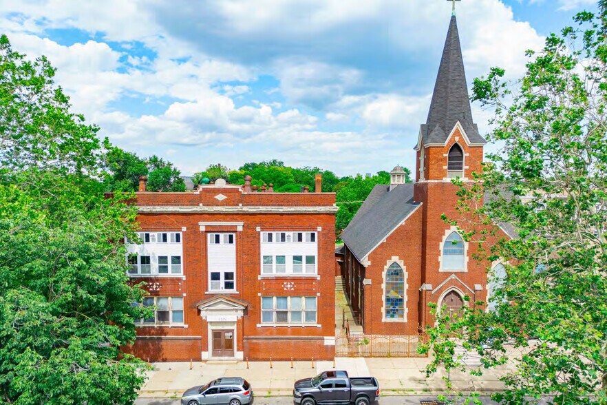 More Photos Of , Detroit Specialty For Sale