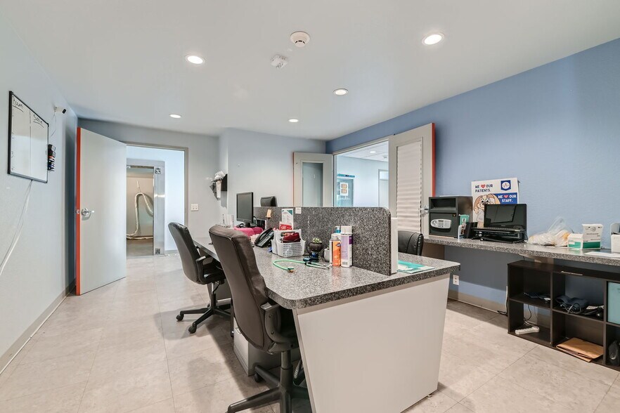 More Photos Of 112 S Denver Ave, Fort Lupton Medical For Lease