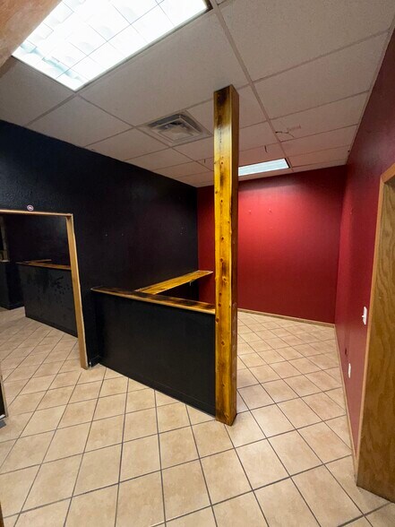 More Photos Of 116 East Blvd N, Rapid City Freestanding For Lease