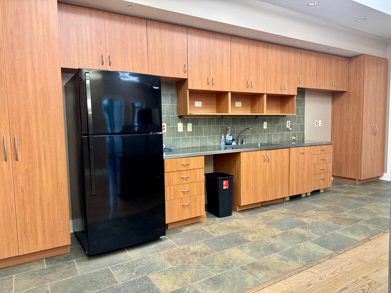 More Photos Of 108 Sea Grove Main St, Saint Augustine Office For Lease