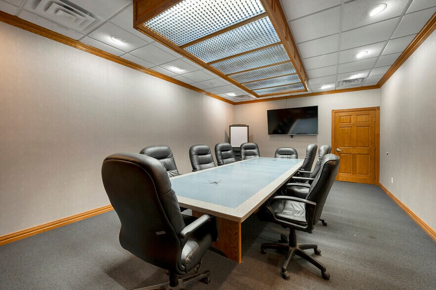 More Photos Of 4424 Dickinson Rd, De Pere Office For Lease