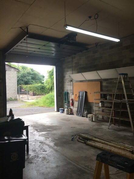 More Photos Of 904 Meadow St, Chicopee Freestanding For Sale