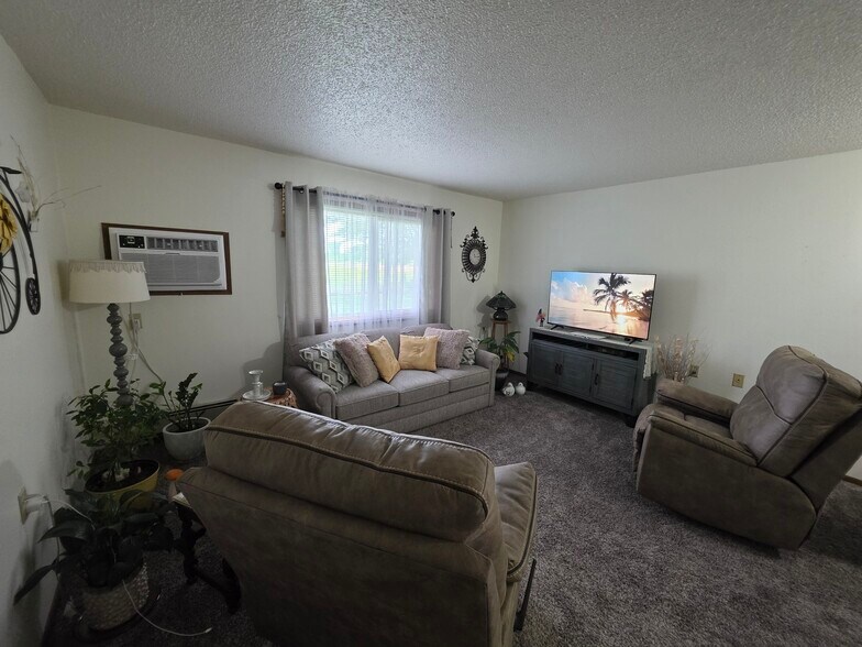 More Photos Of 3040 Bridge St NW, Saint Francis Apartments For Sale