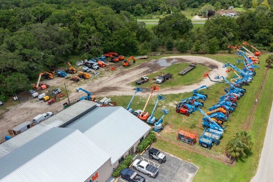 More Photos Of 7722 SE 126th Pl, Belleview Warehouse For Lease