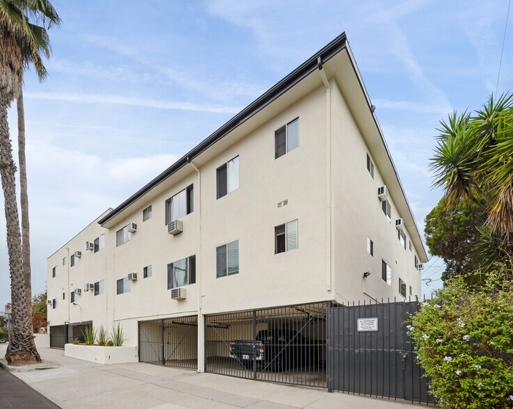 More Photos Of 200 N Rampart Blvd, Los Angeles Apartments For Sale