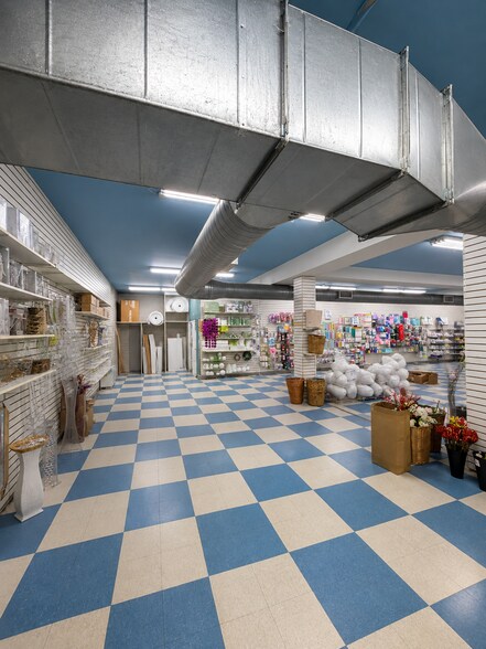 More Photos Of 1887 Third Ave, New York Storefront For Lease