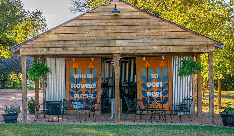 More Photos Of 14818 US-290 E, Stonewall Hotel For Sale