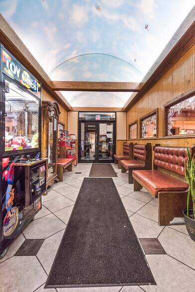 More Photos Of 2951 Old Orchard Rd, Jackson Restaurant For Sale