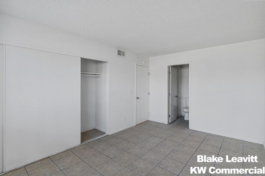 More Photos Of 3639 Kolendo Ct, Las Vegas Apartments For Sale