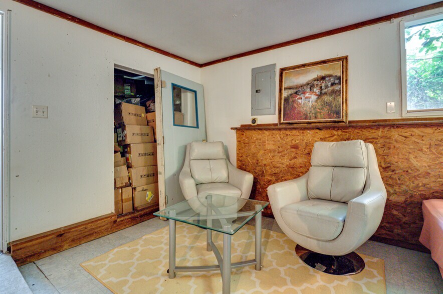 More Photos Of 39618 NE 216th Ave, Amboy Freestanding For Sale
