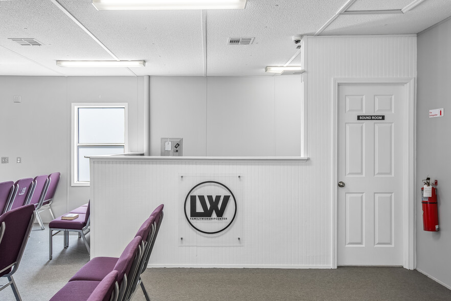 More Photos Of 1255 Mountainview Rd, King Religious Facility For Sale