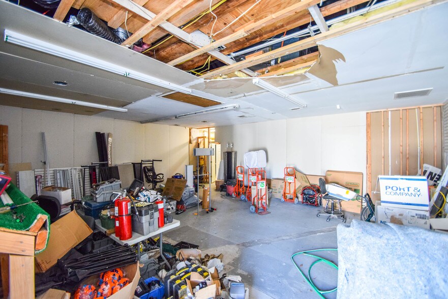 More Photos Of 320 Tilton Rd, Northfield Warehouse For Sale