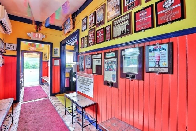 More Photos Of 448 Route 9, Fishkill Restaurant For Sale
