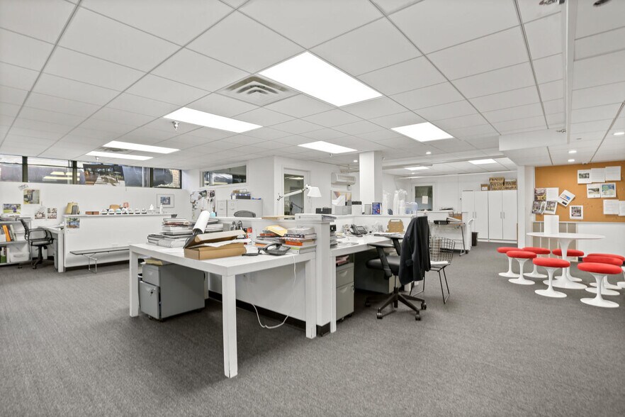 More Photos Of 215 Elm St, New Canaan Medical For Sale