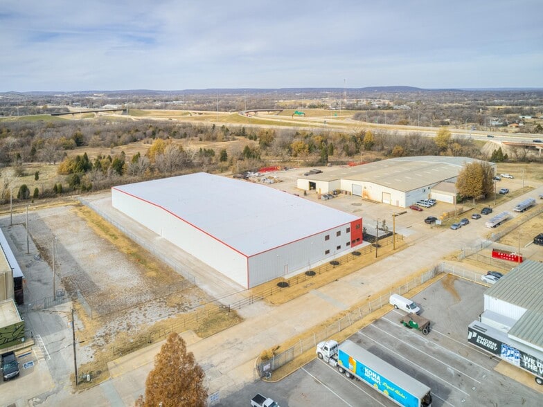 More Photos Of 3000 N Florence Ave, Tulsa Distribution For Lease