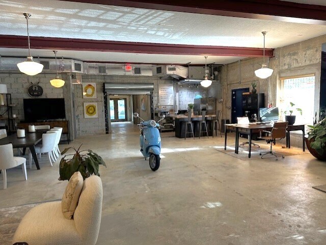 More Photos Of 5400 NE 4 Ct, Miami Storefront Retail Office For Lease