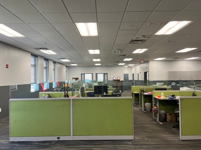 More Photos Of , Spring Hill Industrial For Sale