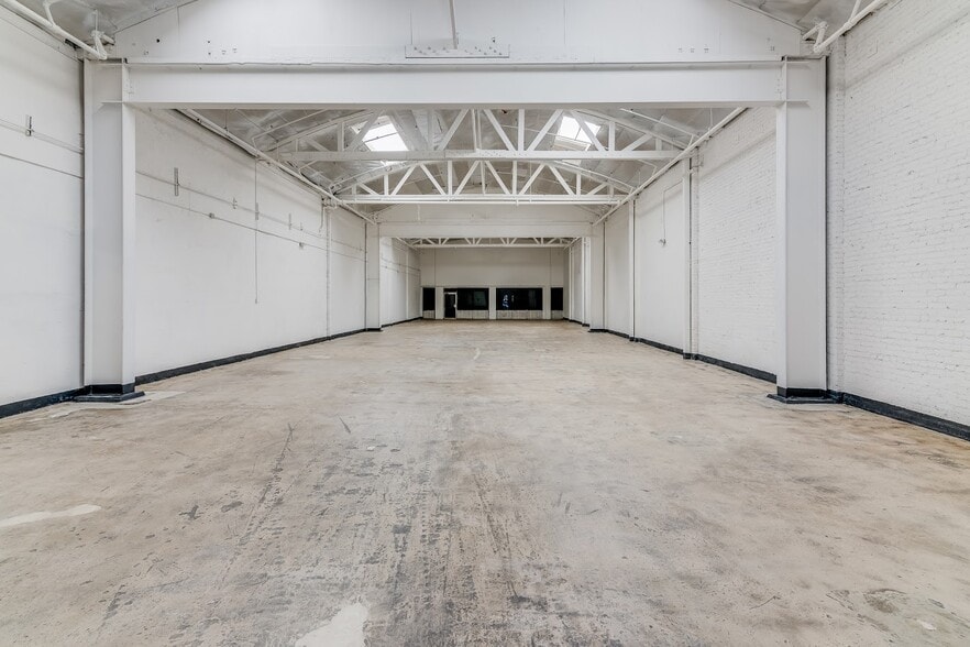 More Photos Of 2023-2043 S Santa Fe Ave, Los Angeles Unknown For Lease