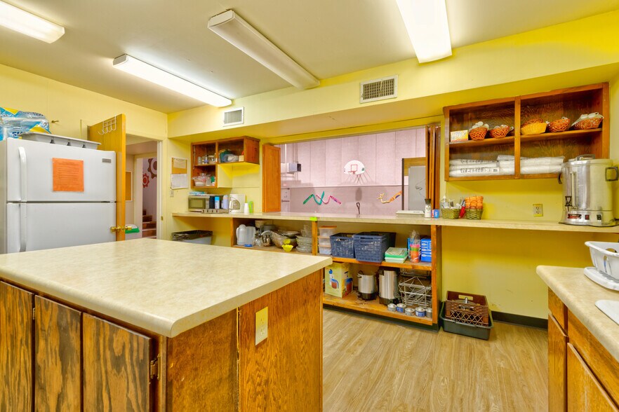 More Photos Of 4515 S 14th St, Abilene Religious Facility For Sale