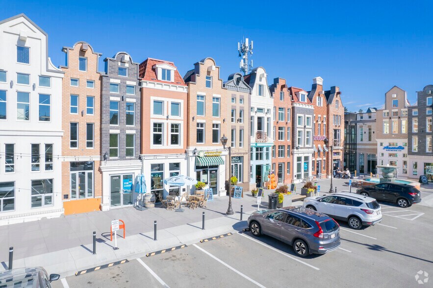 More Photos Of 10704 120 St NW, Edmonton Storefront For Lease