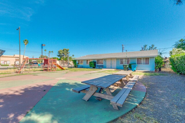 More Photos Of 1903 Ocotillo, Phoenix Daycare Center For Sale