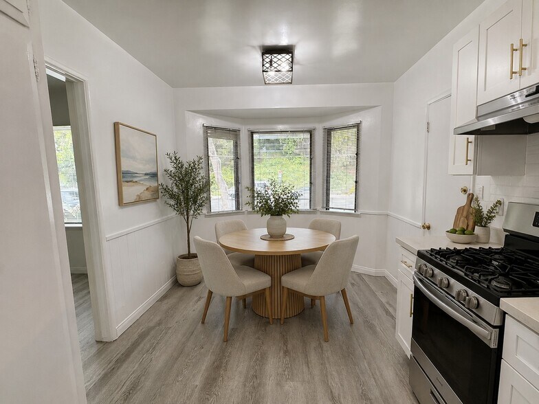 More Photos Of 11967 Bray St, Culver City Apartments For Sale